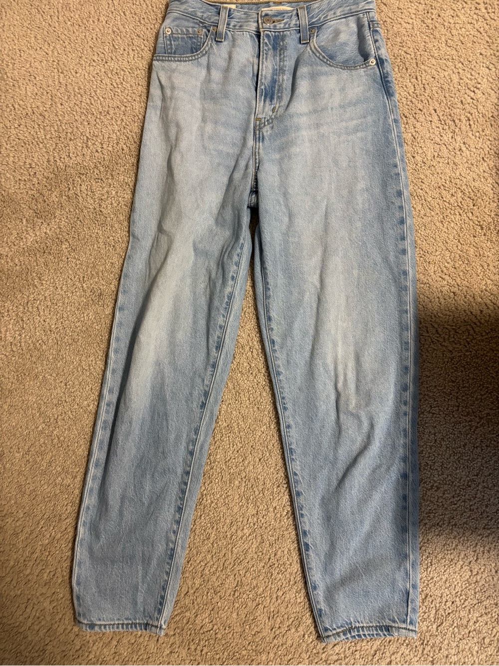 Levi’s High loose taper Light Blue Women's Jeans size 25